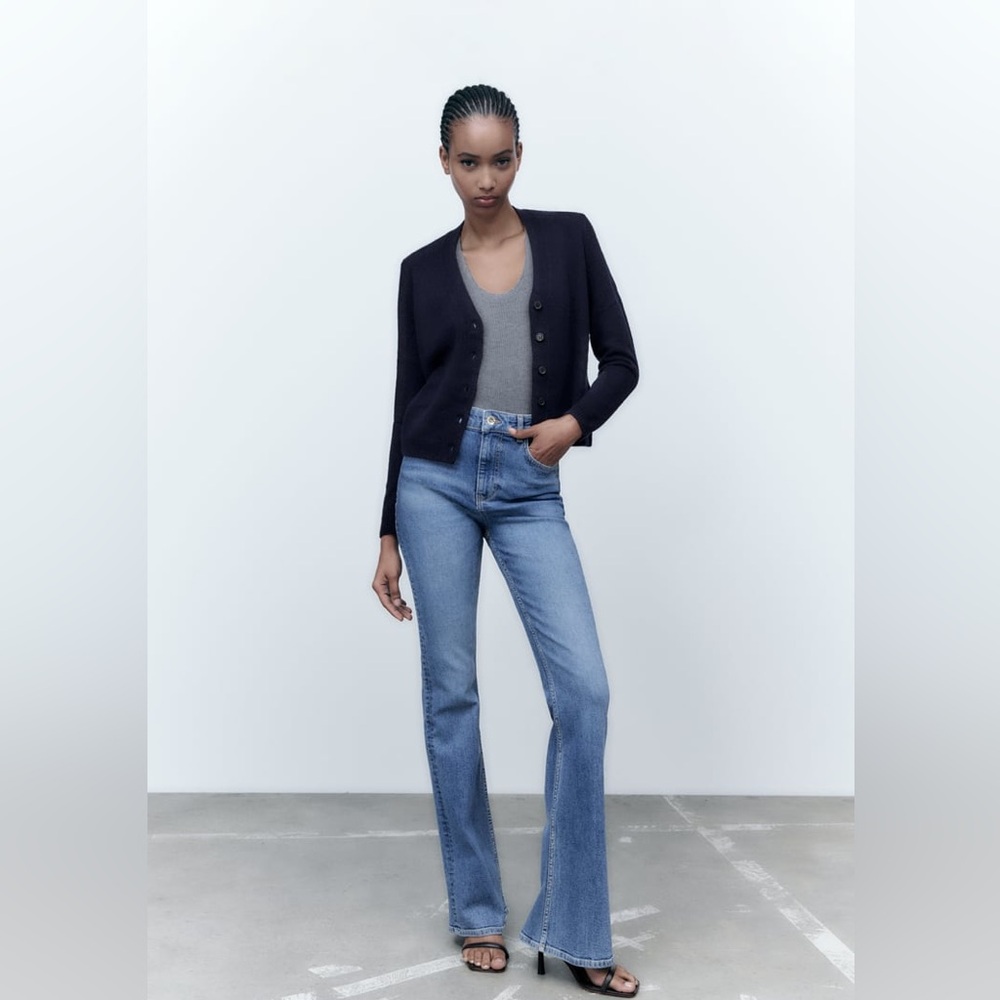 Zara High Rise Flare Jean NWT